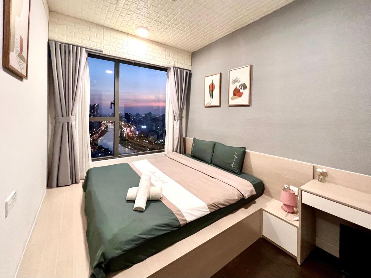 2Brs City View In The Heart Of Saigon - Free Infinity Pool Хошимін Екстер'єр фото