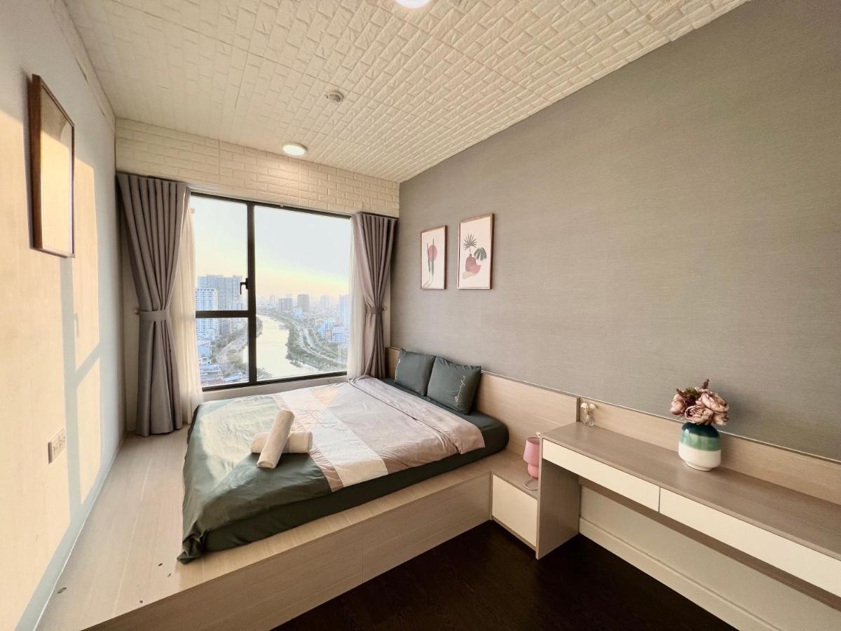 2Brs City View In The Heart Of Saigon - Free Infinity Pool Хошимін Екстер'єр фото