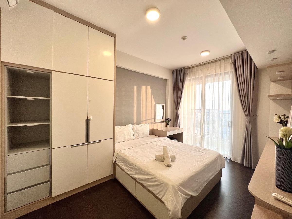 2Brs City View In The Heart Of Saigon - Free Infinity Pool Хошимін Екстер'єр фото