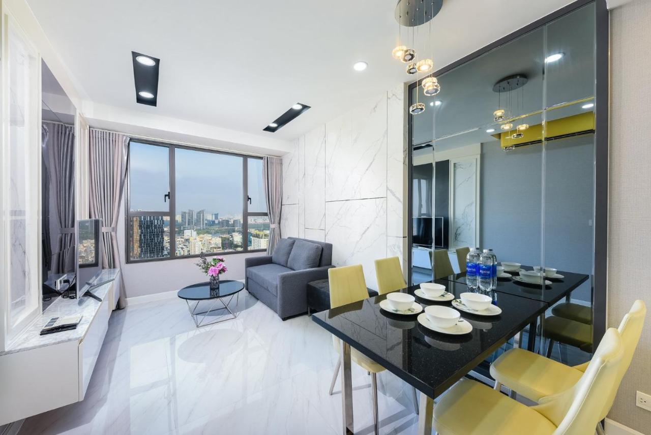 2Brs City View In The Heart Of Saigon - Free Infinity Pool Хошимін Екстер'єр фото