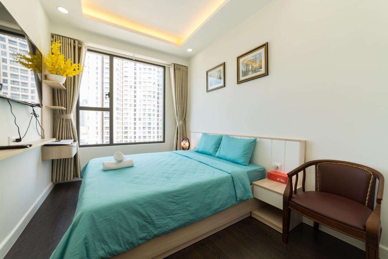 2Brs City View In The Heart Of Saigon - Free Infinity Pool Хошимін Екстер'єр фото